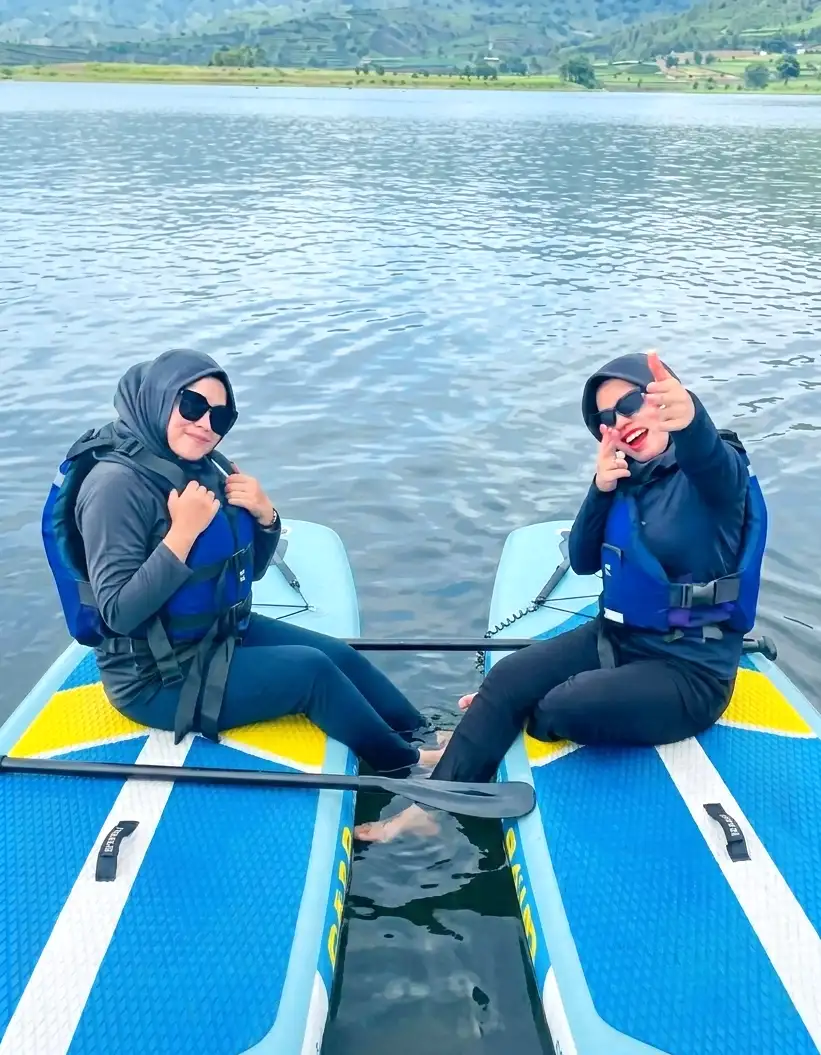 Private Trip Paddle Box & City Tour Kota Batu